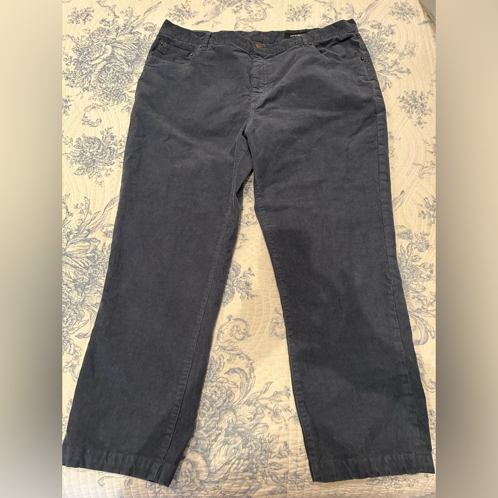 Men's Stretch Dark Blue Corduroy Pants size 38x26. NWOT.
